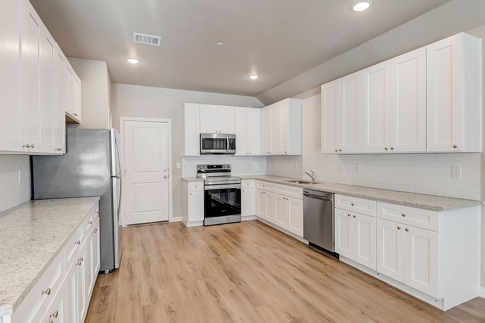 Unit 1040WGOLDENLANE