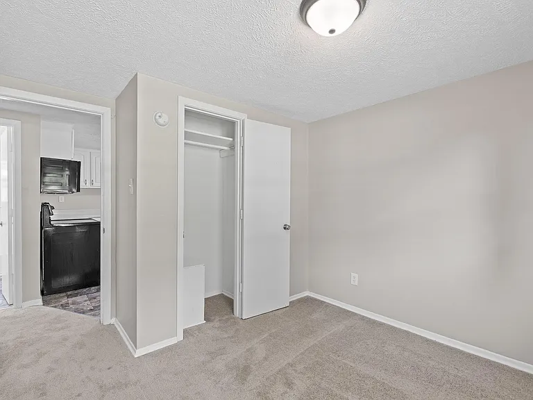 5128 Sunset Lake Rd — Photo 18