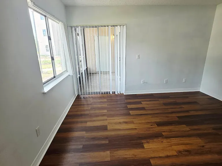 2470 Lakeway Branch Dr #907 — Photo 26