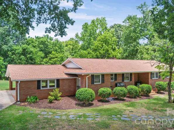 525 Julia Ave, Belmont, NC 28012