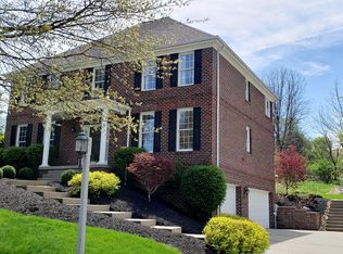 120 Golfview Dr, Gibsonia, PA 15044