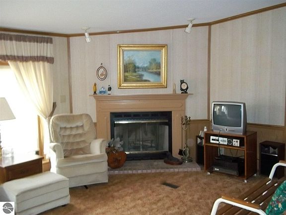 2nd image of 5797 Prescott Dr