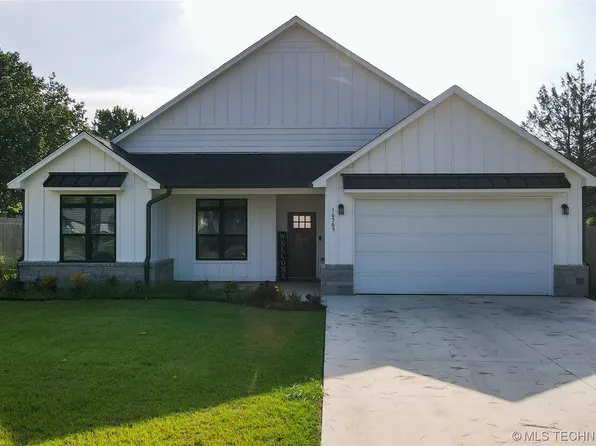 16565 W Sierra Cir, Tahlequah, OK 74464