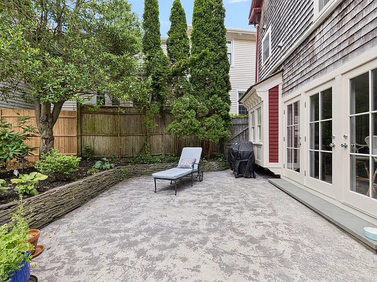 5 Tews Ct — Photo 27