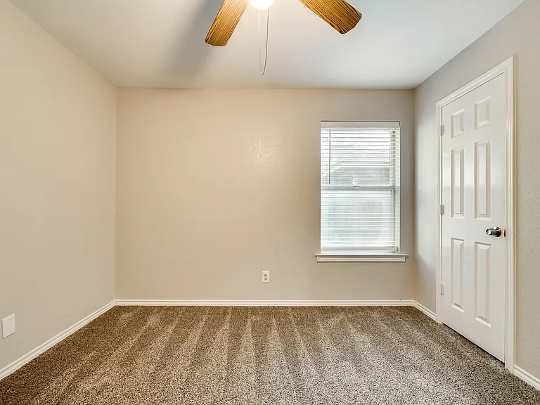 6108 Paradise Dr — Photo 26