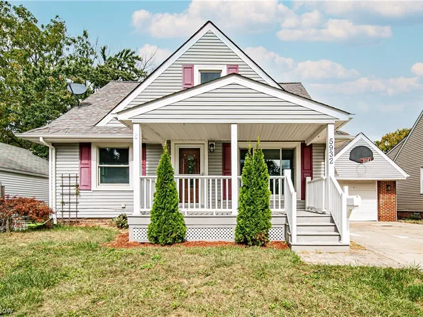 5932 Traymore Ave, Brooklyn, OH 44144