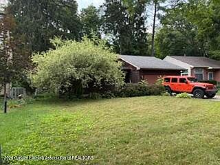 2nd image of 6812 Reno St