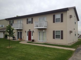 705 Starboard Ct W, Oshkosh, WI 54901