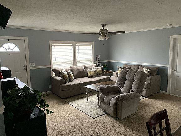 2nd image of 1329 Swallow Dr