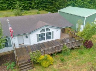 550 West Blvd, Falls City, OR 97344