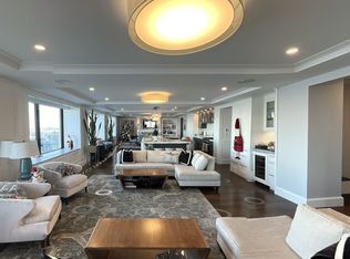 65 E India Row #36, Boston, MA 02110