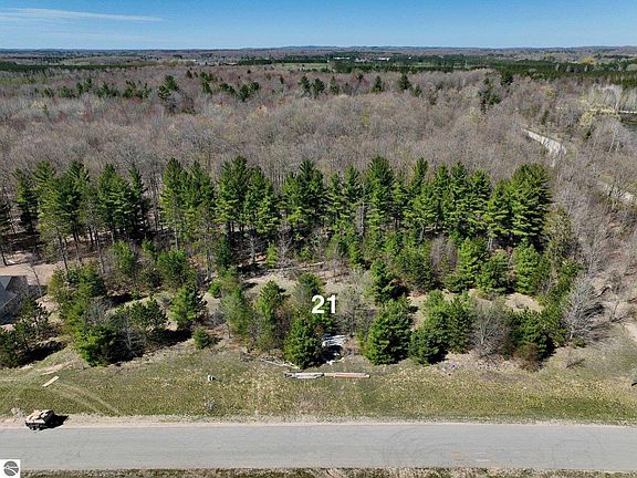 3rd image of 6505 Jeffrey Pl Lot 21