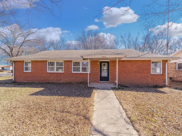 420 N Illinois St, Oxford, KS 67119