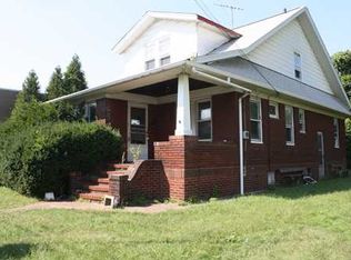 436 Orchard St, Carlstadt, NJ 07072