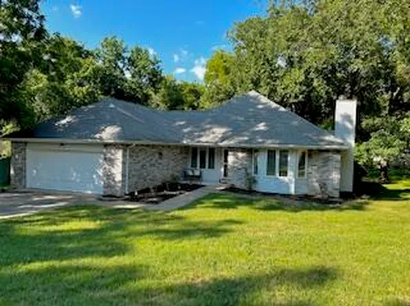 132 Eagle Valley Court, Hollister, MO 65672