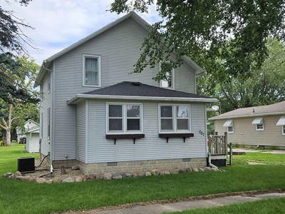 207 E Sycamore St, Dunkerton, IA, 50626