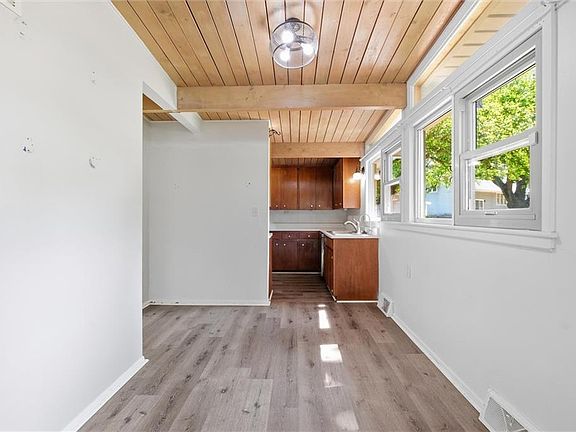 5th image of 3506 Harvard Ave