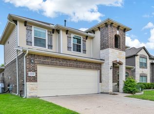 8219 Lemongrass Ave, Baytown, TX 77521
