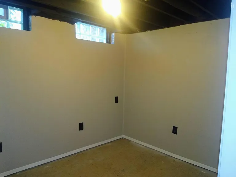 370 Randolph St — Photo 12