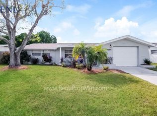 7030 Coral Reef Dr, Pt Richey, FL 34668