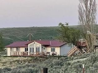 2330 Sage Trail Rd, Yakima, WA 98901