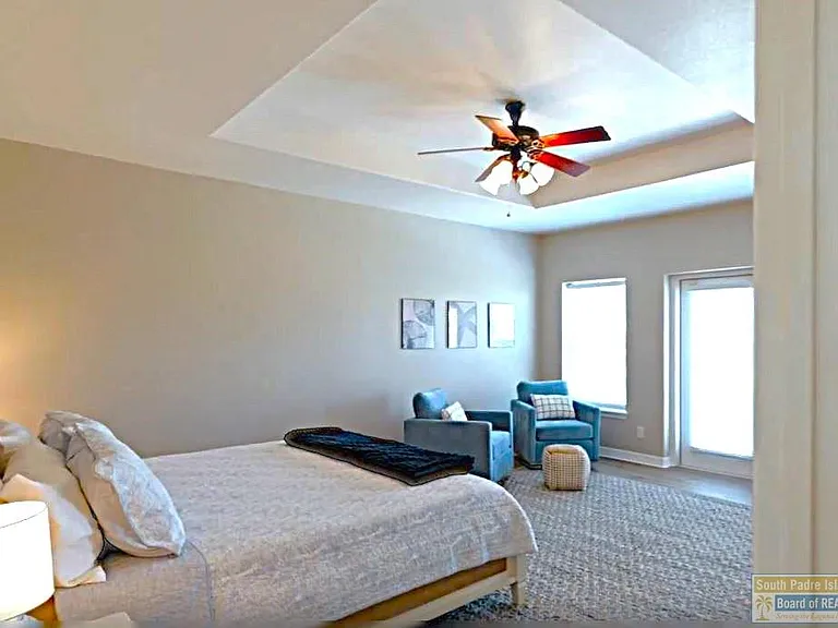 120 E Sunset Dr — Photo 33