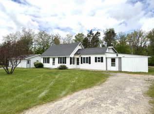 1995 E Dayton Rd, Caro, MI 48723