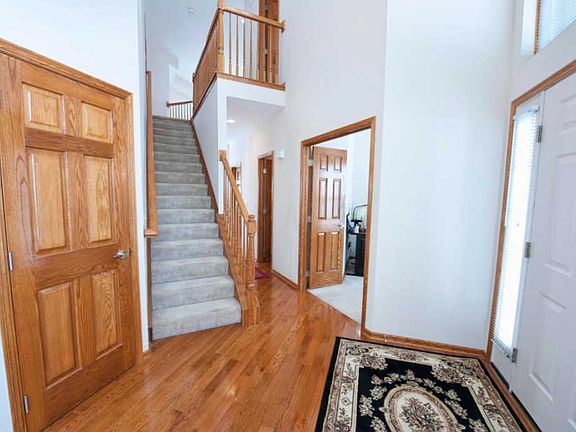 5th image of 5118 Silver Woods Ln