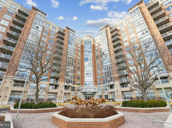 11800 Sunset Hills Rd Unit 605, Reston, VA 20190