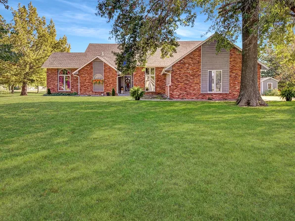 1516 Alexandra Drive, Carthage, MO 64836