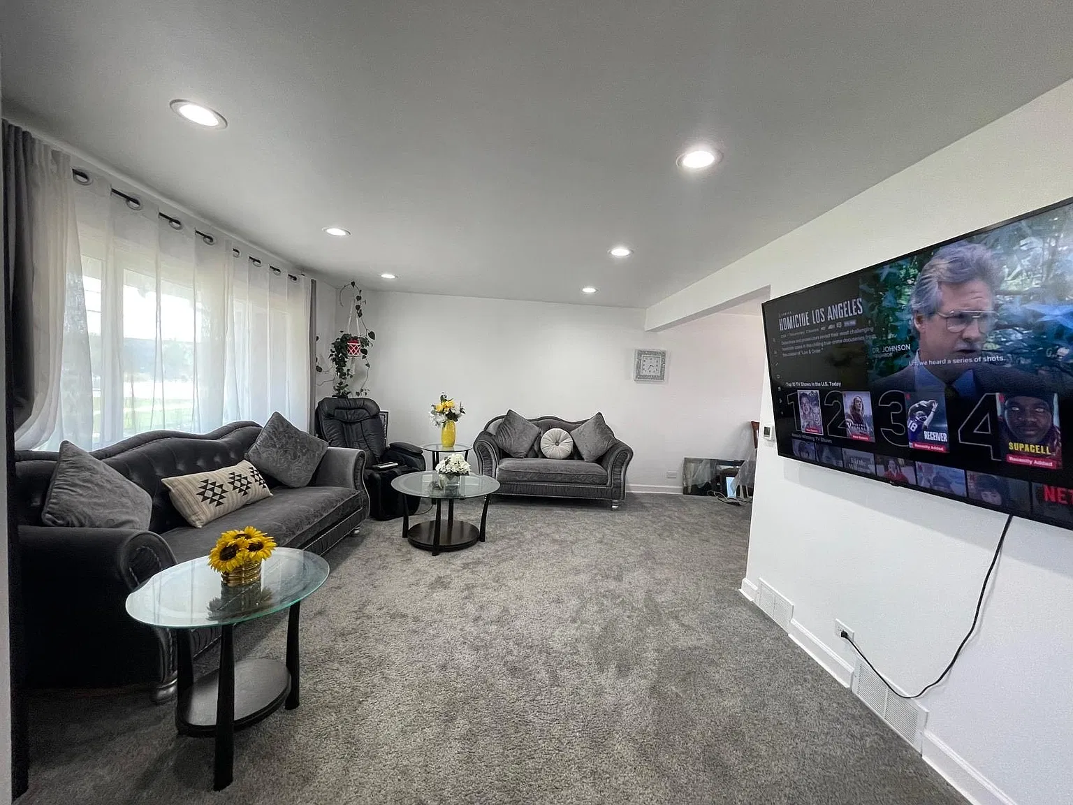 3 bed, 1416 sqft, $900 — Photo 3