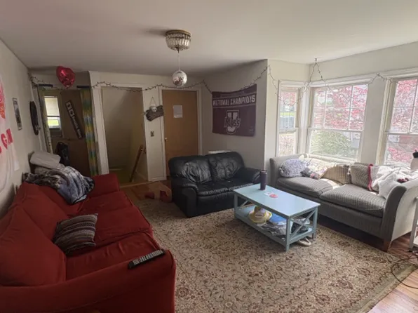43 S Prospect St, Amherst, MA