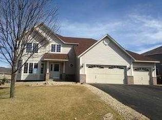 6725 Wildflower Dr S, Cottage Grove, MN 55016