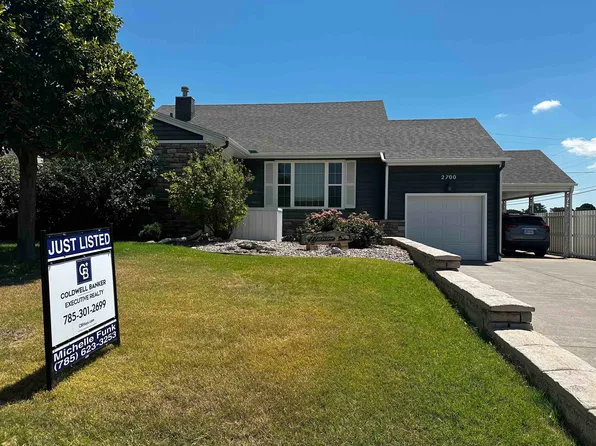 2700 Woodrow Ct, Hays, KS 67601