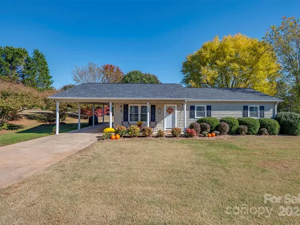 188 E Fork Dr, Ellenboro, NC 28040