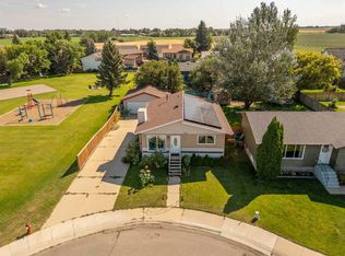 3921 W Harmony Pl, Taber, AB T1G1A2