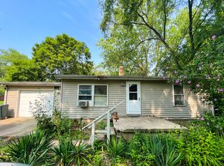 3050 Barnhardt Rd, West Terre Haute, IN 47885