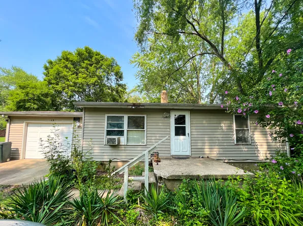 3050 Barnhardt Rd, West Terre Haute, IN 47885