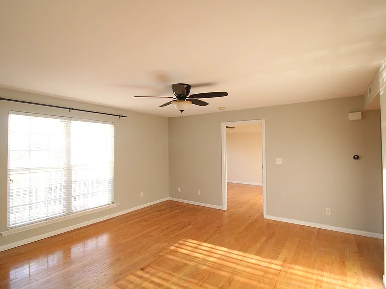 5123 Welsh Dr — Photo 4