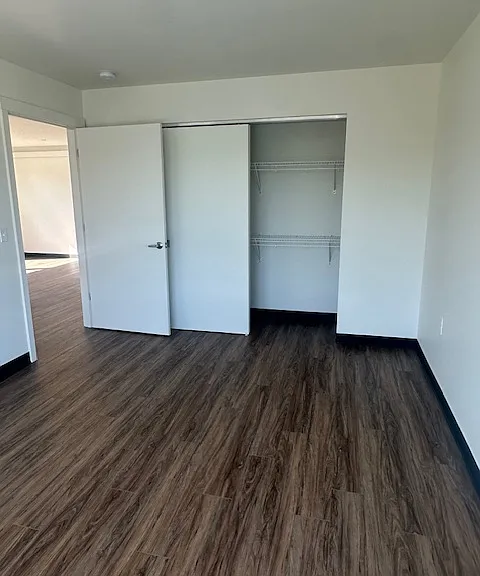 Nichols Court Apartments — Photo 36
