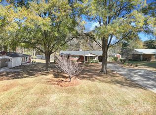 157 Holiday Rd, Lancaster, SC 29720
