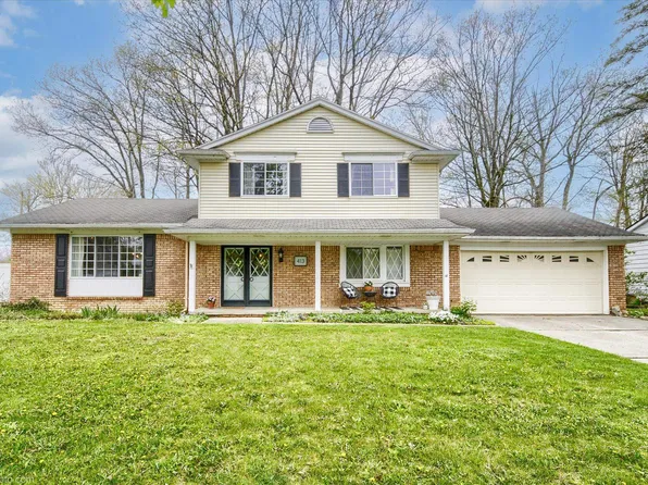 413 Dutch Mill Dr, Flushing, MI 48433