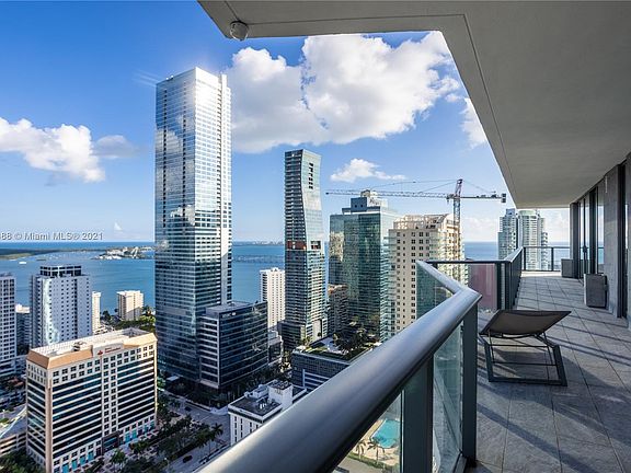 4th image of 1300 S Miami Ave #3405