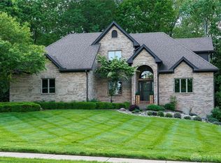 527 Viking Landing Ct, Dayton, OH 45434