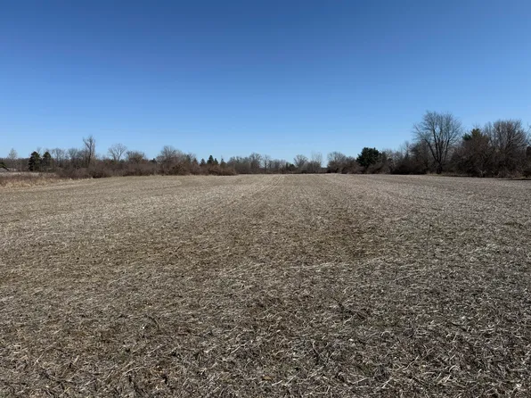 Sarah Ln, Coldwater, MI 49036