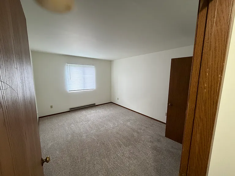 920 Courtney Ln #18 — Photo 7