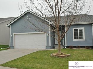 5105 N 155th St, Omaha, NE 68116