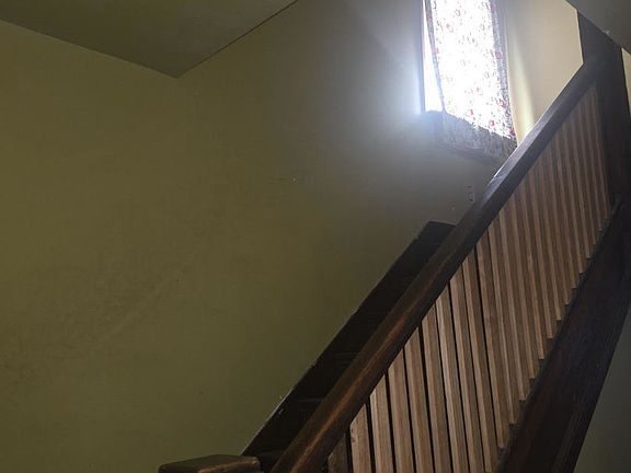 3rd image of 11715 S Parnell Ave