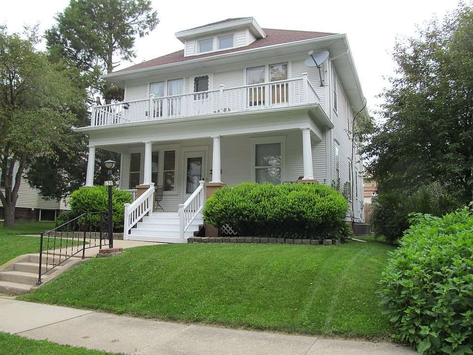 1st image of 130 Edgewood Ln #A