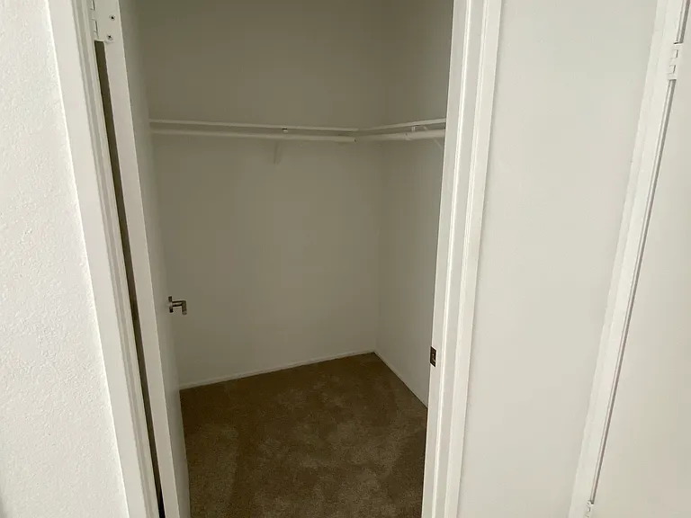 11225 La Maida St #2 — Photo 15